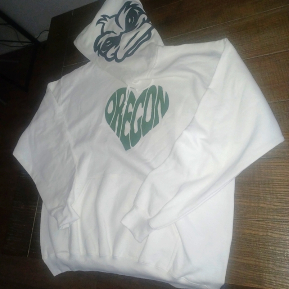 Love ❤️ Oregon hoodie with oversize mean duck on hoodie. New with tags ,